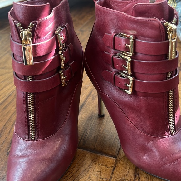 MICHAEL Michael Kors booties - Picture 11 of 13